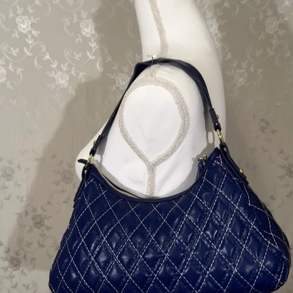 Victoria’s Secret Quilted Navy Blue Shoulder Bag w/ Heart Charm Y2K Vintage